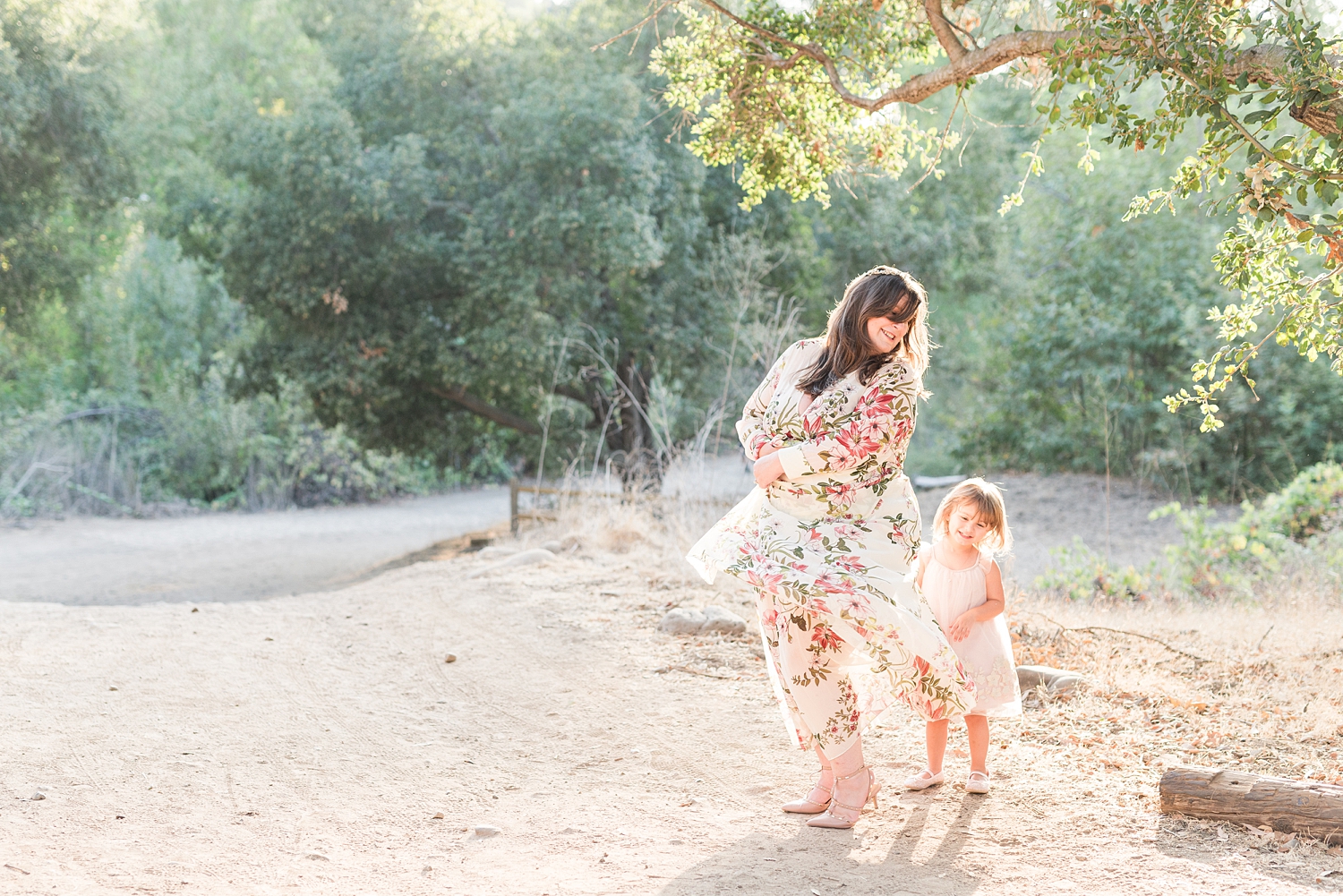 Santiago Oaks Regional Park | Maternity Photographer