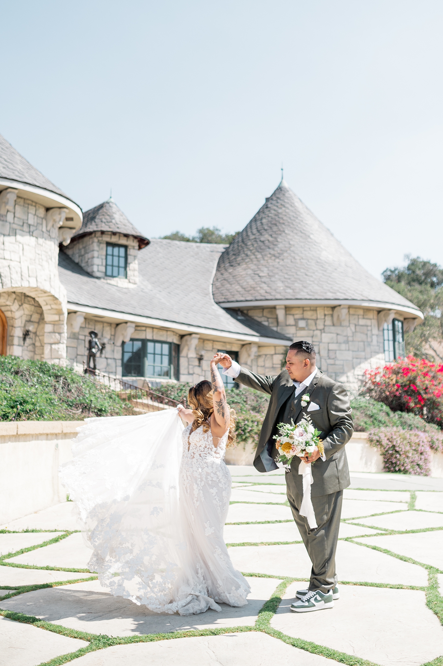 Chateau Noland Wedding Photographer | Castle Wedding | San Luis Obisbo | Paso Robles | Santa Barbara -118.jpg