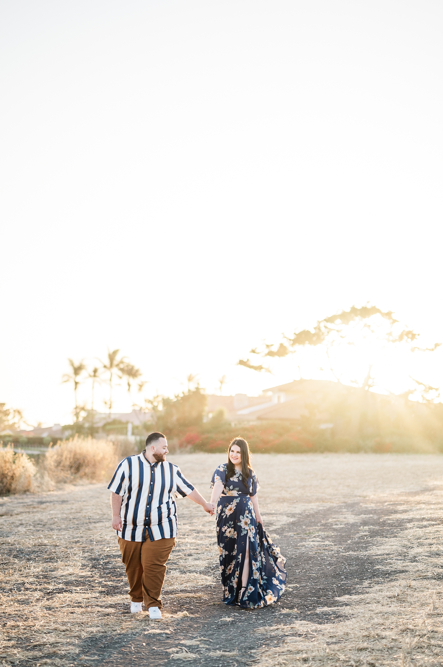 Beach Cliffs Engagement Session at Sunset | Nataly Hernandez Photography | Edwin and Susana-66.jpg