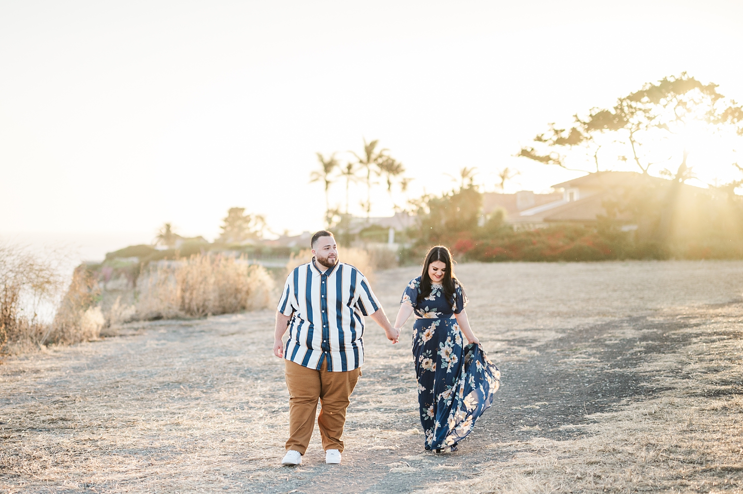 Beach Cliffs Engagement Session at Sunset | Nataly Hernandez Photography | Edwin and Susana-67.jpg
