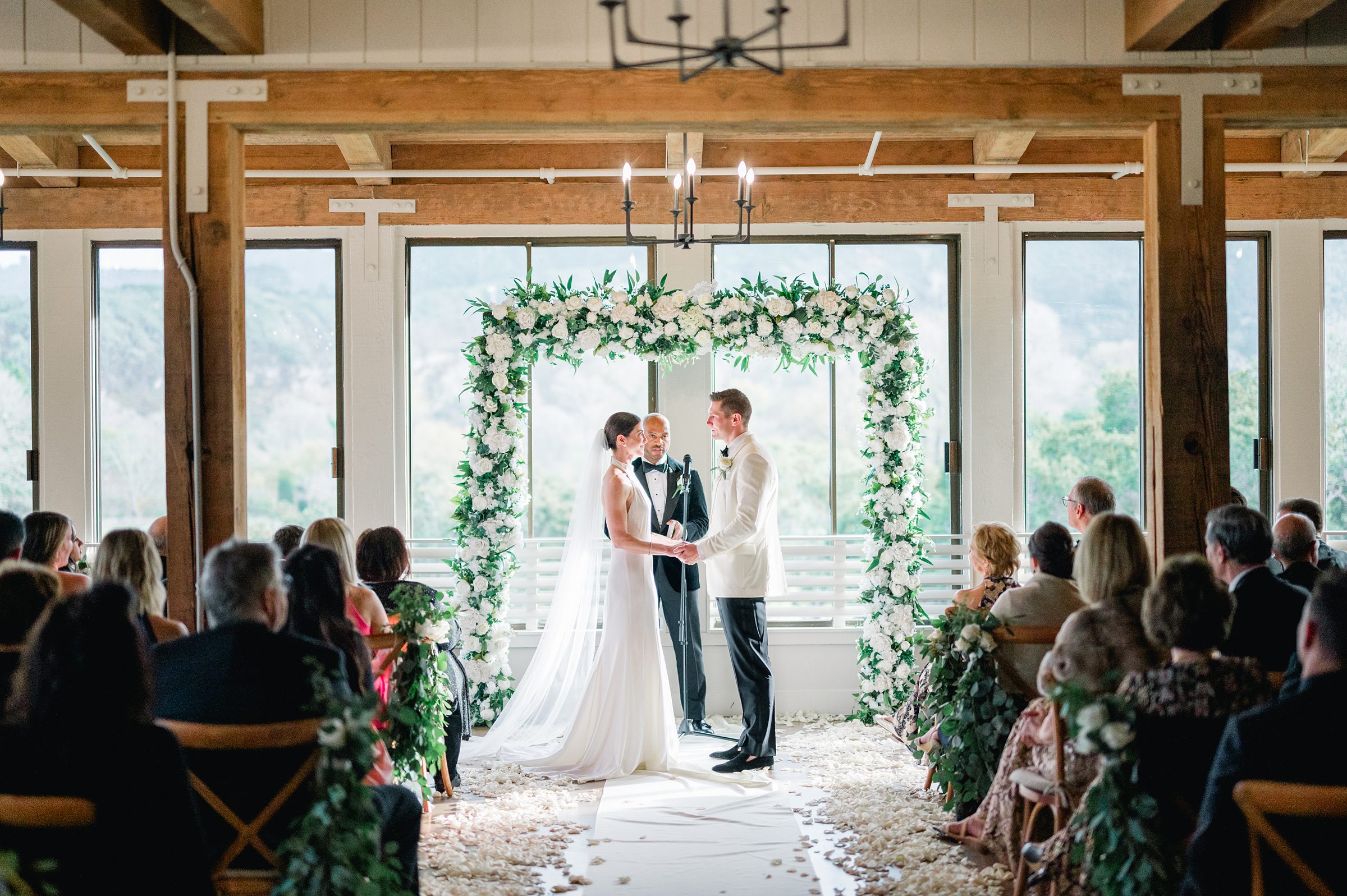 Romantic wedding ceremony | Carmel Fields Wedding Photographer 